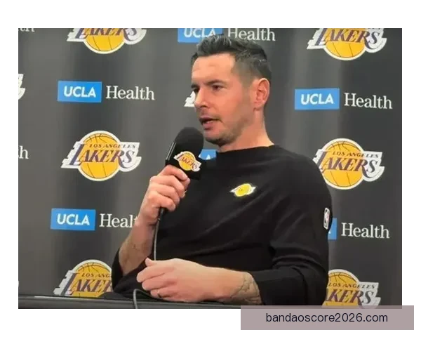 雷迪克：对阵雷霆锻炼季后赛心态 斯马特预计周一复出